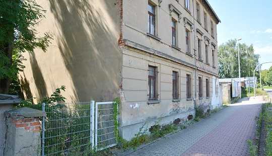 Bild von Renovierungsbedürftiges Mehrfamilienhaus mit großem Potenzial!