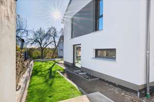 Hochwertige Neubau-Doppelhaushälfte KfW40 – Ihr neues Zuhause in Thalmassing! – Die vollständige Adresse der Immobilie erhältst du vom Anbieter., 93107 Thalmassing – Vorschaubild 12