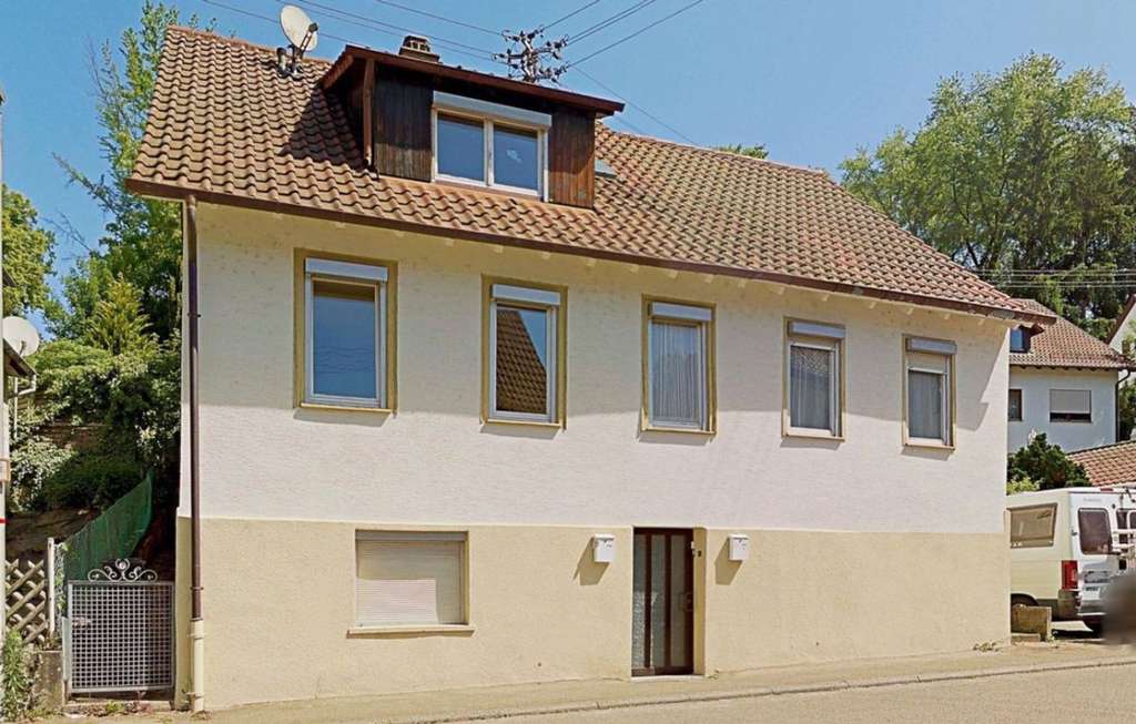 Immobilie in Murrhardt - charmantes Mehrfamilienhaus mit 3 Wohneinheiten in Murrhardt - Garten - Gewölbekeller - Bild 0
