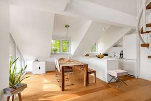 Über den Dächern zuhause. In absolut ruhiger Wohnlage. – Die vollständige Adresse der Immobilie erhältst du vom Anbieter., 81479 Solln, München – Vorschaubild 5
