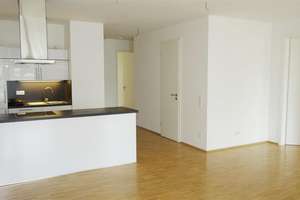 4 Zimmer Whg. mit EBK, 2 Bädern, Fußbodenheizung und Terrasse - ruhige und zentrale Lage. – An der Lingenmühle 4, 41061 Gladbach, Mönchengladbach – Vorschaubild 4