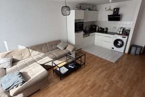 Attraktive 2-Zimmer-Wohnung mit großer Terrasse und Stellplatz in Stuttgart-Wangen – Die vollständige Adresse der Immobilie erhältst du vom Anbieter., 70327 Wangen, Stuttgart – Vorschaubild 2