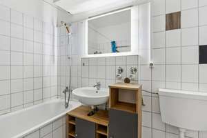Frisch modernisierte 2-Zimmer-Wohnung mit großem Südbalkon und Aufzug in Linden-Süd – Ricklinger Str. 154, 30449 Linden-Süd, Hannover – Vorschaubild 5