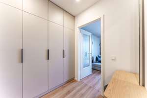 Möbliertes Wohnen – Stilvolles City-Apartment mit Balkon & Teilmöblierung – Die vollständige Adresse der Immobilie erhältst du vom Anbieter., 81673 Josephsburg, München – Vorschaubild 3