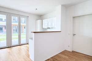 Moderne Erdgesosswohnung mit offener Markenküche und großzügiger Terrasse – Karlsbader Platz 14, 65197 Rheingauviertel / Hollerborn, Wiesbaden – Vorschaubild 7