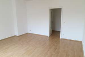 Dein Rückzugsort: Charmante 3-Zimmer-Wohnung mit Süd-Balkon! – Holbeinstraße 98, 1309 Striesen-West, Dresden – Vorschaubild 4