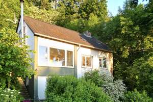 Haus mit Aussicht am Fuße des Venusberges auf Grundstück mit großem Baufenster