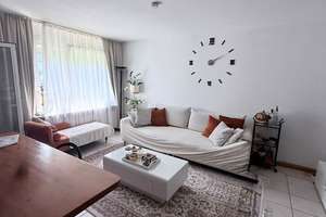 Charmante Hochparterre‑Wohnung mit Loggia in Köln‑Niehl