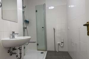 Moosach - Helle 5-Zimmer Maisonette-Whg.  – Bunzlauer Straße 42a, 80992 Moosach-Bahnhof, München – Vorschaubild 8