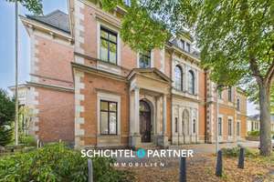 Vegesack | Traumhafte Bilderbuch-Altbauwohnung im viktorianischem Stil – Die vollständige Adresse der Immobilie erhältst du vom Anbieter., 28757 Vegesack (Ortsteil), Bremen – Vorschaubild 2
