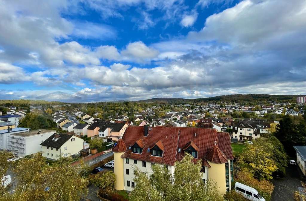 Immobilie in Taunusstein - Grundsolides Invest in Hahner Zentrumslage! - Bild 0