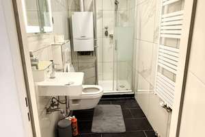 Möblierte Wohnung mit Terrasse – Düsseldorf Innenstadt – 40474 Pempelfort, Düsseldorf – Vorschaubild 9