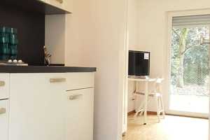 Schönes, teilmöbliertes 2 Zimmer Appartement (Universitätsnähe) – Welfenstr. 82, 70599 Stuttgart – Vorschaubild 2