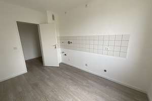 Buchen Sie jetzt Ihren Besichtigungstermin schnell und einfach online! – Eschenstraße 24, 42855 Fichtenhöhe, Remscheid – Vorschaubild 4