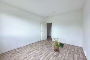 Für Sportbegeisterte - hübsche Wohnung mit Einbauküche – Johannes-Göderitz-Straße 74, 39130 Neu Olvenstedt, Magdeburg – Vorschaubild 10