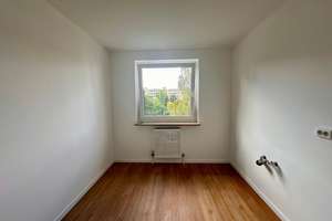 Helle 2-Zimmer-Wohnung in Nürnberg mit Balkon – Herzogstandstraße 12, 90471 Langwasser Nordwest, Nürnberg – Vorschaubild 4