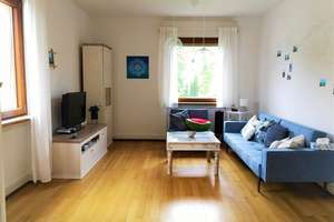 2-3 Zimmer Wohnung mit hohen Decken im Rodgebiet