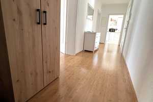 renoviert, zentral, in Einbahnstraße gelegen, Parkett, TL-Bad mit Wanne+Duschglas, Garage möglich – Karlsruhe – Vorschaubild 19