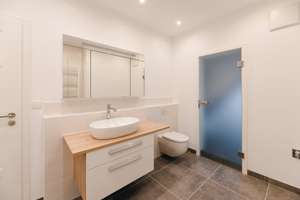 2,5 Zimmer Wohnung 69 qm & 30 qm Nutzfläche, Stellplatz – De-Cuvry-Straße 23, 95488 Eckersdorf – Vorschaubild 7