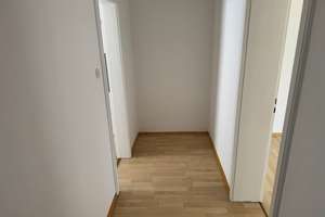 Wohnen mit Charakter: Zwei-Zimmer-Wohnung in Augsburg – Hirblinger Straße 154a, 86156 Oberhausen-Süd, Augsburg – Vorschaubild 4