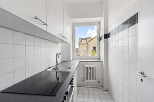 Traumhafte 4-Zimmer-Wohnung in der Maxvorstadt – Ideal für WGs, Paare oder Familien! – Schellingstraße 30, 80799 Universität, München – Vorschaubild 4