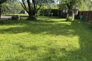 Dönberg. Freistehendes Einfamilienhaus mit großem Garten, Terrasse, offenem Kamin und Stellplätzen. – Die genaue Adresse erhalten Sie vom Anbieter xx xx, 42111 Uellendahl-Katernberg, Wuppertal – Vorschaubild 3