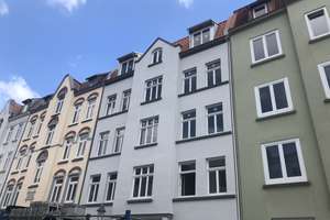 Nach Sanierung: stilvolle 2-Zimmer-DG-Wohnung in Lübeck