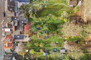 Wohnen mit Gartenidylle – Stilvolles Reihenmittelhaus in begehrter Lage von Holweide – Die vollständige Adresse der Immobilie erhältst du vom Anbieter., 51067 Holweide, Köln – Vorschaubild 41