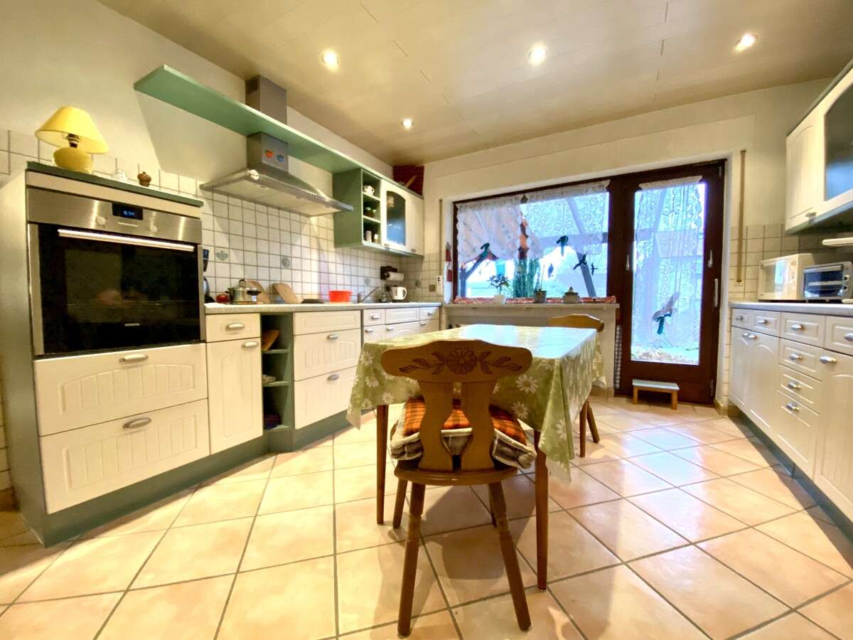 Immobilie in Stadecken-Elsheim - Großzügiges Familienhaus - Perfekter Ausgangspunkt für Pendler! - Bild 9