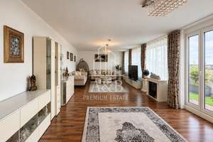 Modernisierte 4-ZKB-Penthousewohnung mit Balkon & Stellplatz! – 65795 Hattersheim am Main – Vorschaubild 2