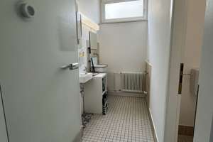 ERSTBEZUG NACH UMBAU UND SANIERUNG! EXKLUSIVE, GROSSZÜGIGE 4-ZIMMER-EG-WOHNUNG MIT GÄSTE-WC – 67069 Edigheim, Ludwigshafen am Rhein – Vorschaubild 23