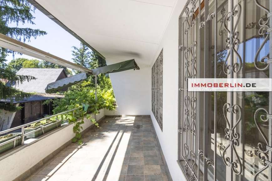 IMMOBERLIN.DE - Individuelles Ein-/Zweifamilienhaus mit attraktivem Ausbaupotential & Südgarten, Berlin – Bild 2