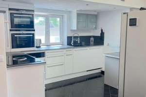 Top saniertes, modernisiertes Einfamilienhaus mit vermieteter Gewerbefläche (kündbar) in Landshut ! – Die vollständige Adresse der Immobilie erhältst du vom Anbieter., 84032 Wolfgang, Landshut – Vorschaubild 10