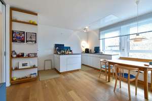Viel Raum, viel Stil, viel Leben!
Große, neuwertige Traumwohnung mit 3 Balkonen – Die vollständige Adresse der Immobilie erhältst du vom Anbieter., 45138 Südostviertel, Essen – Vorschaubild 7