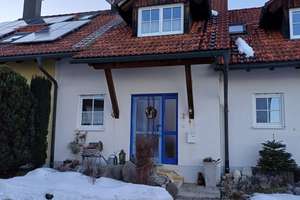 Gemütliches Reihenmittelhaus mit Garage/Stellplatz, provisionsfrei von privat – Säntisweg 2b, 88179 Oberreute – Vorschaubild 1
