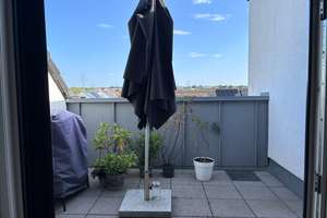 Großzügige 3,5-Zimmer-Wohnung in Düsseldorf – Nachmieter ab sofort gesucht – 40589 Himmelgeist, Düsseldorf – Vorschaubild 2