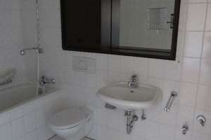 Helle freundliche 4-Zi.-DG-Maisonette Wohnung in ruhiger Grünlage – Orchideenweg 7, 53123 Duisdorf, Bonn – Vorschaubild 2