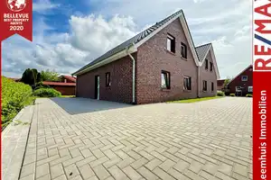 * Neubau * TOP Lage*  Infrarot Heizung * PV-Anlage * Lüftungsanlage * elektr. Jalousien * Carport * – Aurich (Kreis) – Vorschaubild 1
