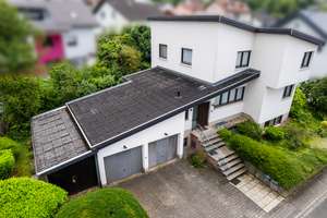 **Attraktives Architetkenhaus in bevorzugter Wohnlage mit Potenzial** – Die vollständige Adresse der Immobilie erhältst du vom Anbieter., 63589 Linsengericht – Vorschaubild 23