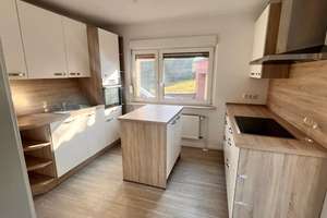 Einfamilienhaus mit 5 Zimmern und Garage in Hennef (Sieg) mit Möglichkeit zur weiteren Bebauung – Stoßdorfer Straße 36, 53773 Hennef (Sieg) – Vorschaubild 8