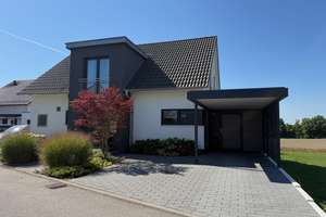 Modernes EFH (Bj. 2017) in Feldrandlage | ca. 150 m² | A+ | Wärmepumpe | PV | Südgarten – Die vollständige Adresse der Immobilie erhältst du vom Anbieter., 71083 Herrenberg – Vorschaubild 2