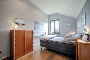 Ihr Zuhause in Hüls – stilvoll modernisiert, gepflegt und sofort bezugsbereit mit PV und Wallbox – Die vollständige Adresse der Immobilie erhältst du vom Anbieter., 47839 Hüls, Krefeld – Vorschaubild 24