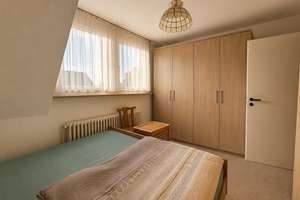 Gepflegte Dachgeschosswohnung mit wenig Treppen!


 – 45475 Dümpten, Mülheim an der Ruhr – Vorschaubild 3