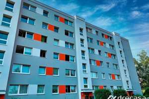 Frisch renovierte 3 R Whg mit Balkon und Wanne  – Löwenhainer Straße 26, 1279 Tolkewitz/Seidnitz-Nord, Dresden – Vorschaubild 1