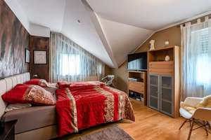 Modernes Wohnen mit Kamin, Pool und liebevoll angelegtem Garten – Sommerflor 2, 55129 Ebersheim, Mainz – Vorschaubild 7