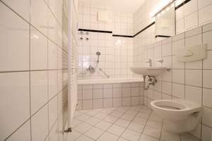 Leerstehende 3-Zimmer-Eigentumswohnung in begehrter Lage von Stuttgart-West! – Die vollständige Adresse der Immobilie erhältst du vom Anbieter., 70178 Feuersee, Stuttgart – Vorschaubild 5