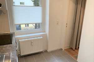 Möbliertes 1 Zimmer Apartment mit Balkon - Nähe Alexanderplatz - frei ab 01. Mai 2025 – Heinrich-Roller-Str. 26, 10405 Berlin – Vorschaubild 17