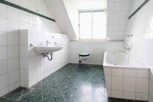 *Bezugsfrei!* 3-Zimmer-Maisonette-Wohnung mit Balkon  – Die vollständige Adresse der Immobilie erhältst du vom Anbieter., 9125 Bernsdorf, Chemnitz – Vorschaubild 14