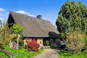 Erbpacht: Attraktives Einfamilienhaus auf Erbpachtgrundstück in guter Lage von Bielefeld-Jöllenbeck