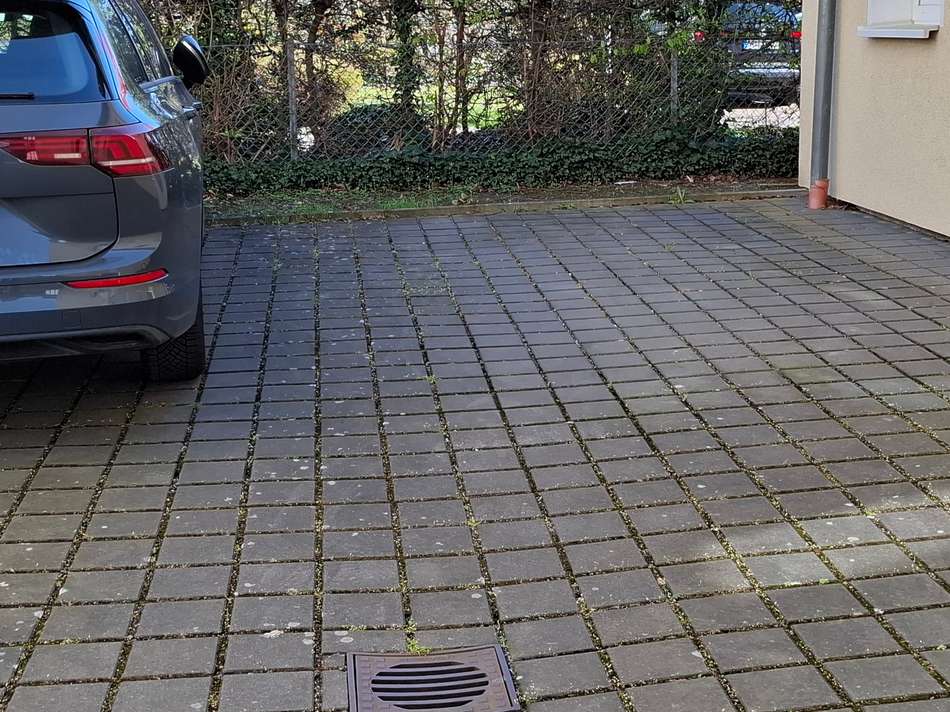 PKW-Stellplatz.jpg